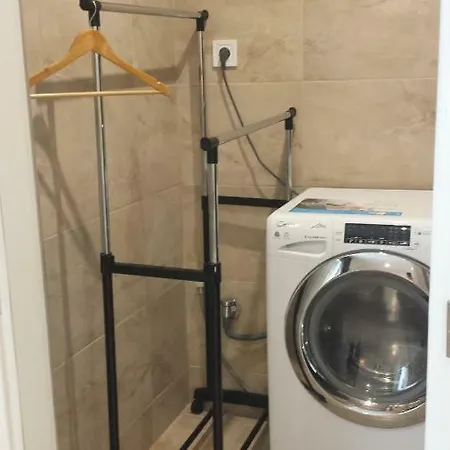 Lejlighed Huncovska 14 *